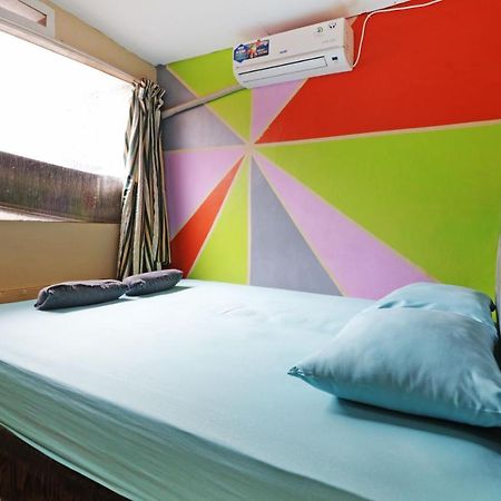 Simplycity Hostel Syariah Bandung Esterno foto